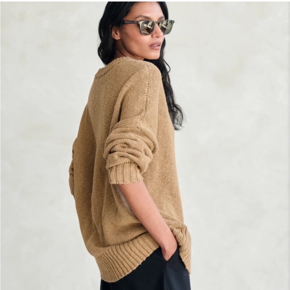 Jenni Kayne Cruise Cocoon Crewneck Safari Small - Picture 3 of 7